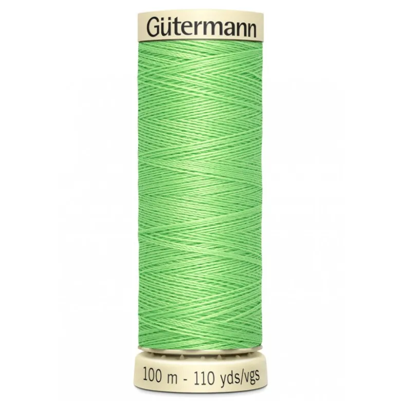 Bobine de Fil pour tout coudre Gutermann 100 m - N°153 vert clair