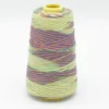 Cône de fil à coudre 100% polyester Multicouleur vert, bleu et jaune - 3000 yards