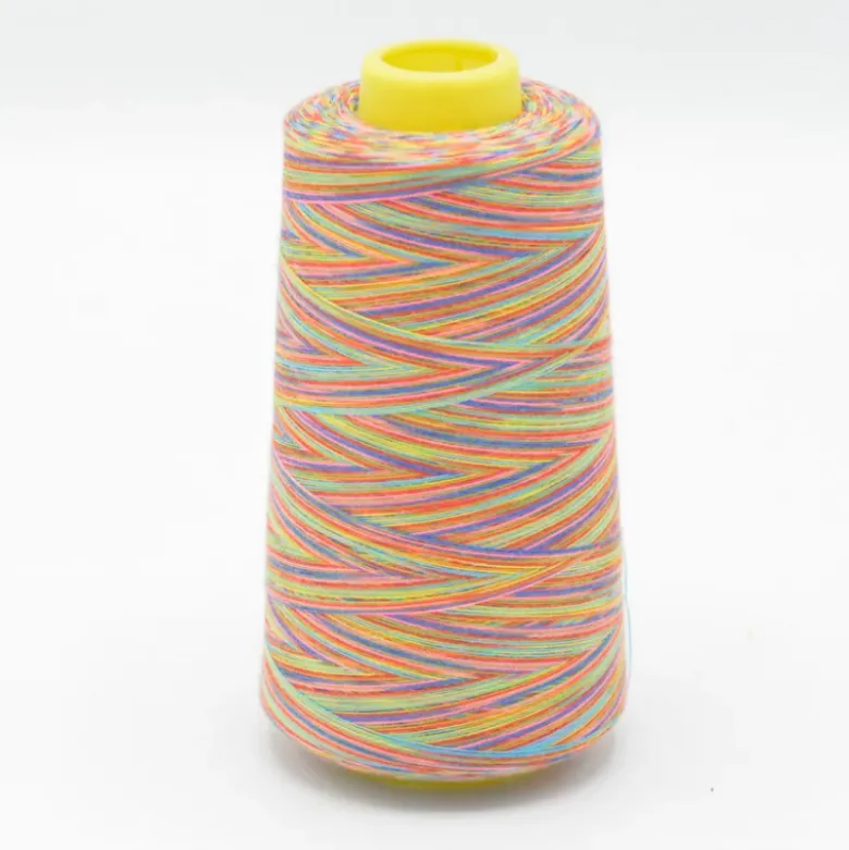 Cône de fil à coudre 100% polyester Multicouleur vert, bleu et rose- 3000 yards