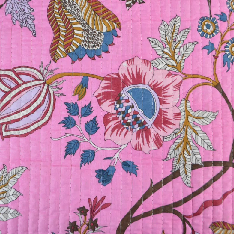 Coton matelassée Bloom motif fleurs Indienne rose
