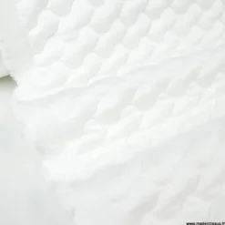 Coutil matelassé pullman grand laize pour matelas.