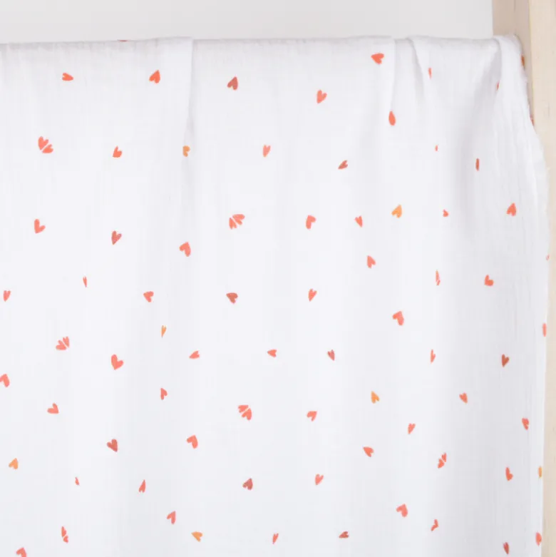 Double gaze Coreo motif coeurs rouges fond blanc - OEKO TEX