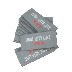 Etiquette tissée à coudre message "Made with Love" 20x45mm