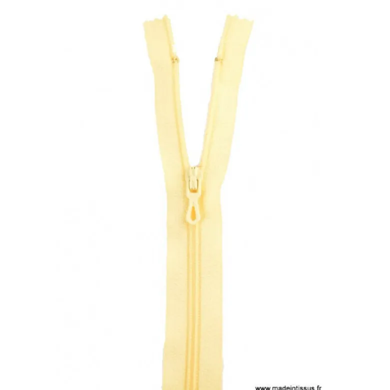 Fermeture éclair en nylon. col 610 Jaune Paille