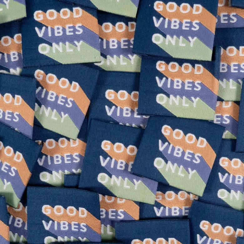 Lot de 5 étiquettes tissées Good Vibes Only - Ikatee