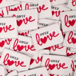 Lot de 5 étiquettes tissées - Only love - Ikatee