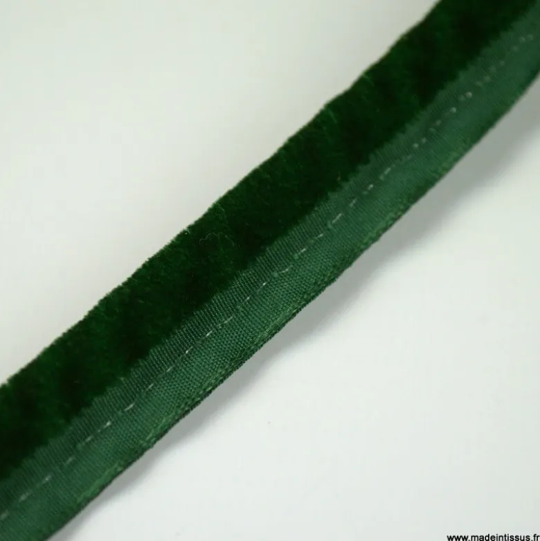 Passepoil velours 16mm coloris Vert pour l'ameublement