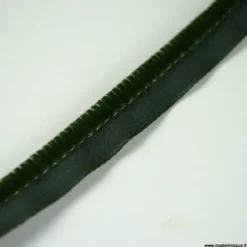 Passepoil velours 3.5mm coloris Vert pour l'ameublement