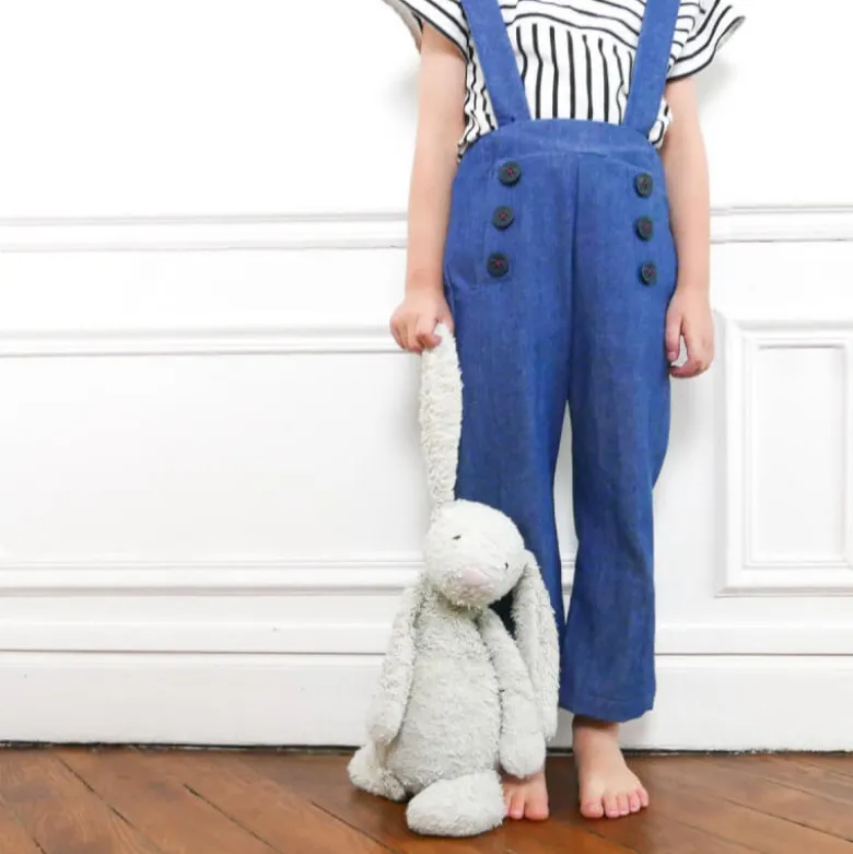 Pochette patron PANTALON OU SHORT pour fille du 3 au 12 ansby Ikatee