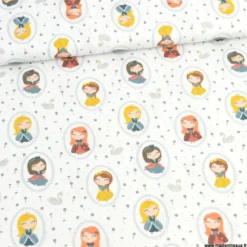 Popeline Bio Fabby motifs princesses, fleurs et cygnes -OEKO TEX