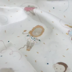 Popeline de coton Play motif animaux du cirque