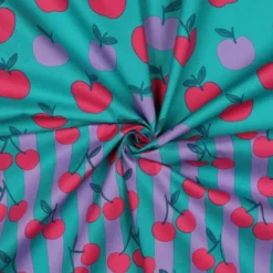 Popeline Poppy à rayures parme et pétrole motif cerises rouges