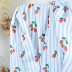 Pul contact alimentaire motifs rayures bleues et fraises - motif exclusif