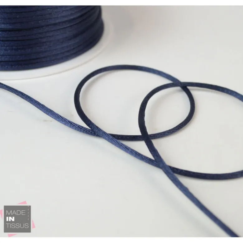 Queue de rat au mètre 2mm coloris Bleu Marine