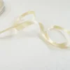 Ruban satin blanc cassé beige clair - 6 mm