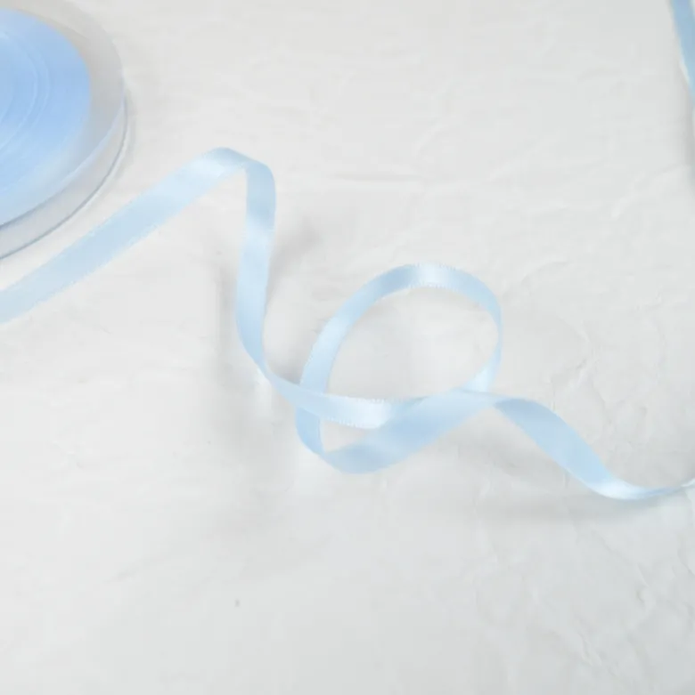 Ruban satin bleu ciel - 6 mm