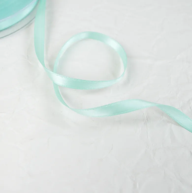 Ruban satin Vert menthe - 6 mm