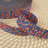 Sangle motifs fleurs en grappe rouge et bleu - 28mm