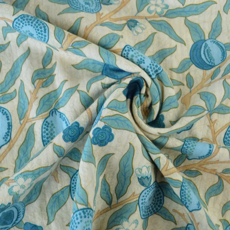 Seersucker motif Fleurs et fruits bleus fond écru