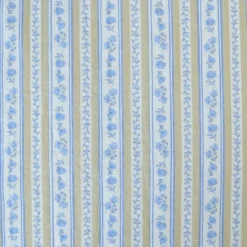 Seersucker motif fleurs et rayures beige et bleu