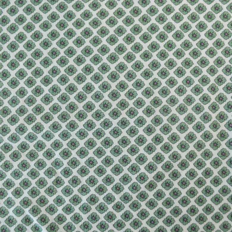 Seersucker motif Fleurs graphiques vertes fond écru