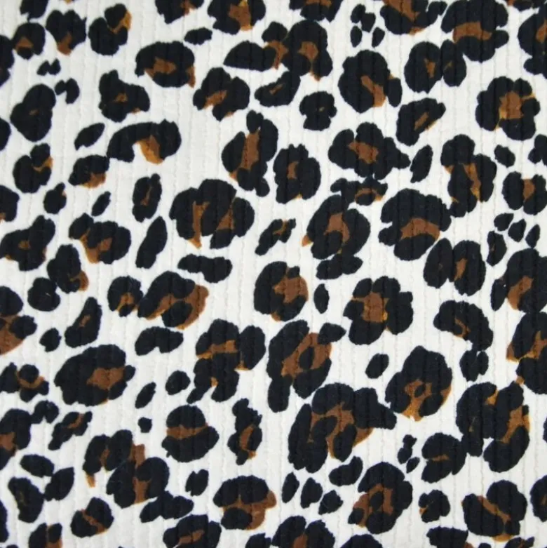 Seersucker surpiqué motif léopard sable et noir