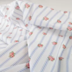 Tissu Batifolle en coton motif fleurs et rayures fond blanc - OEKO TEX