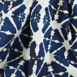 Tissu Batik "Ziro" – graphique sur fond indigo
