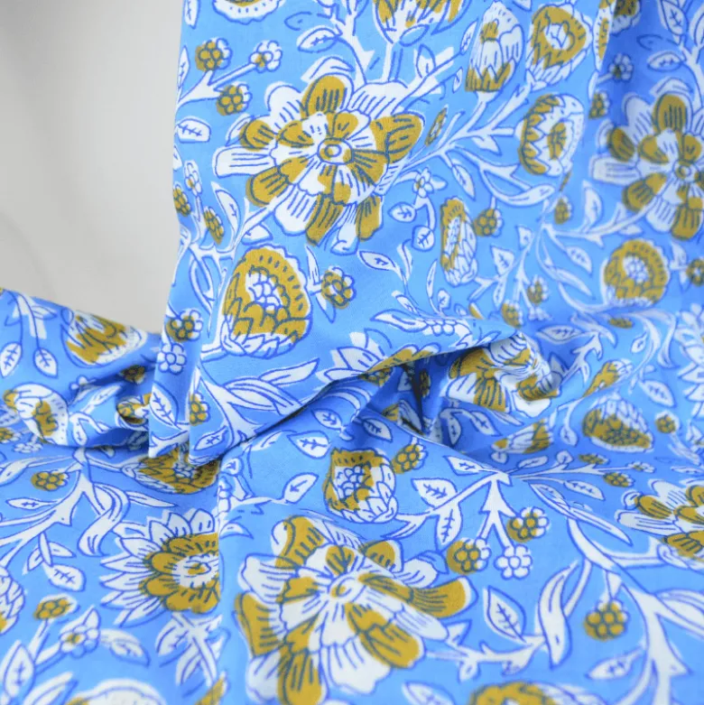 Tissu Block print Indien Barmer – Motif fleurs fond bleu