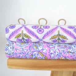 Tissu Block print Indien Pushkar – Motif fleurs fond rose
