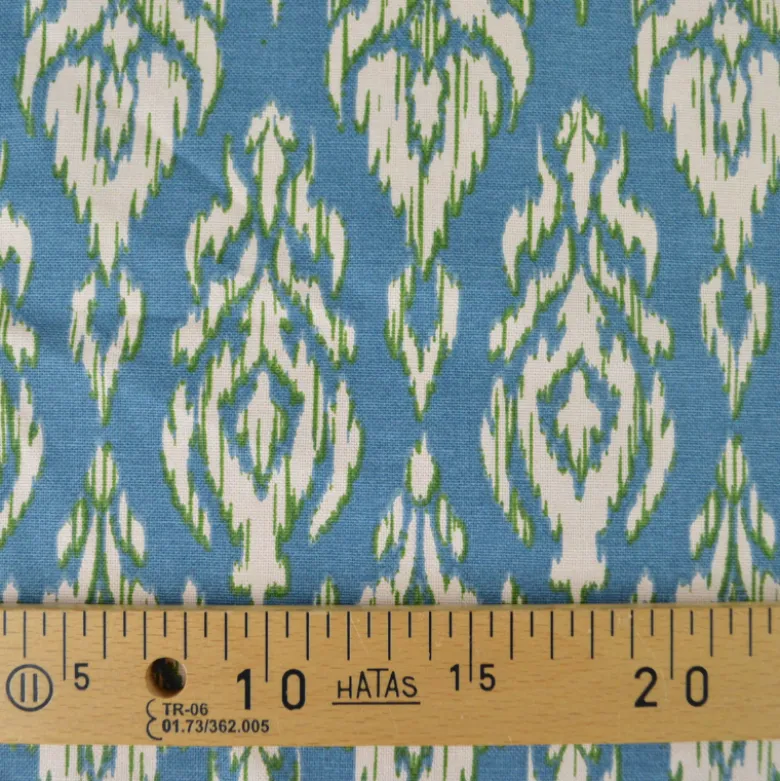 Tissu canva Basuki type canvas motif Ikat bleu et lin
