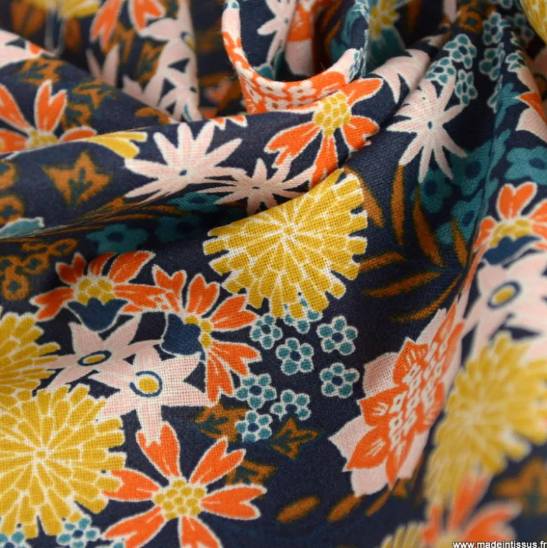 Tissu coton Akemi motif fleurs fond Matine - OEKO TEX