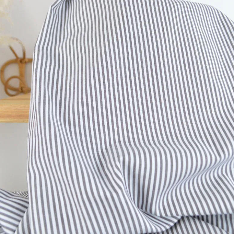 Tissu coton chambray à rayures chocolat - OEKO TEX