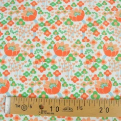 Tissu coton Clodette motifs fleurs vintage fond ivoire - OEKO TEX