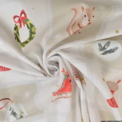 Tissu coton de Noël Finnois – Motifs calendrier de l’Avent fond écru