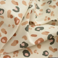 Tissu coton Enduit Felyna motifs léopard