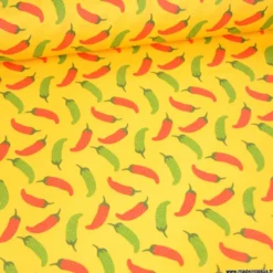 Tissu coton Enduit motifs piments rouges et verts