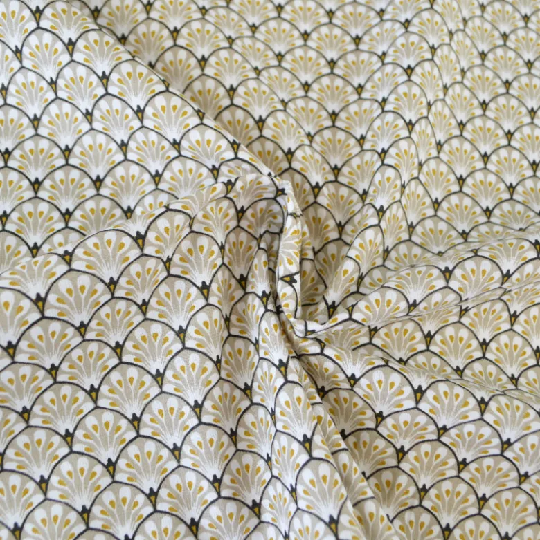 Tissu coton Gaudi écailles Beige - OEKO TEX