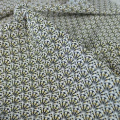Tissu coton Gaudi écailles Noir - OEKO TEX
