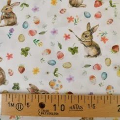 Tissu coton lapins et oeufs de Pâques fond blanc