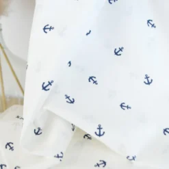 Tissu coton motif ancres de mer fond blanc cassé - OEKO TEX