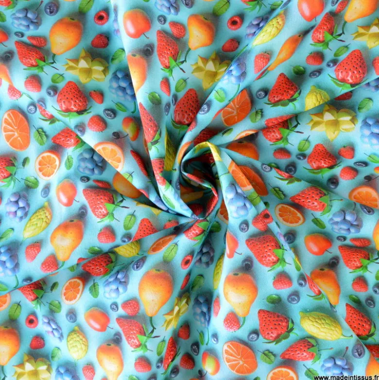Tissu coton motif fruits 3D – Frais et coloré sur fond bleu