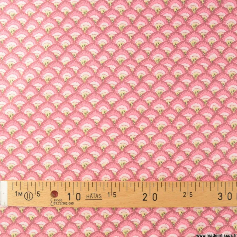 Tissu coton Palopa motif écailles rose