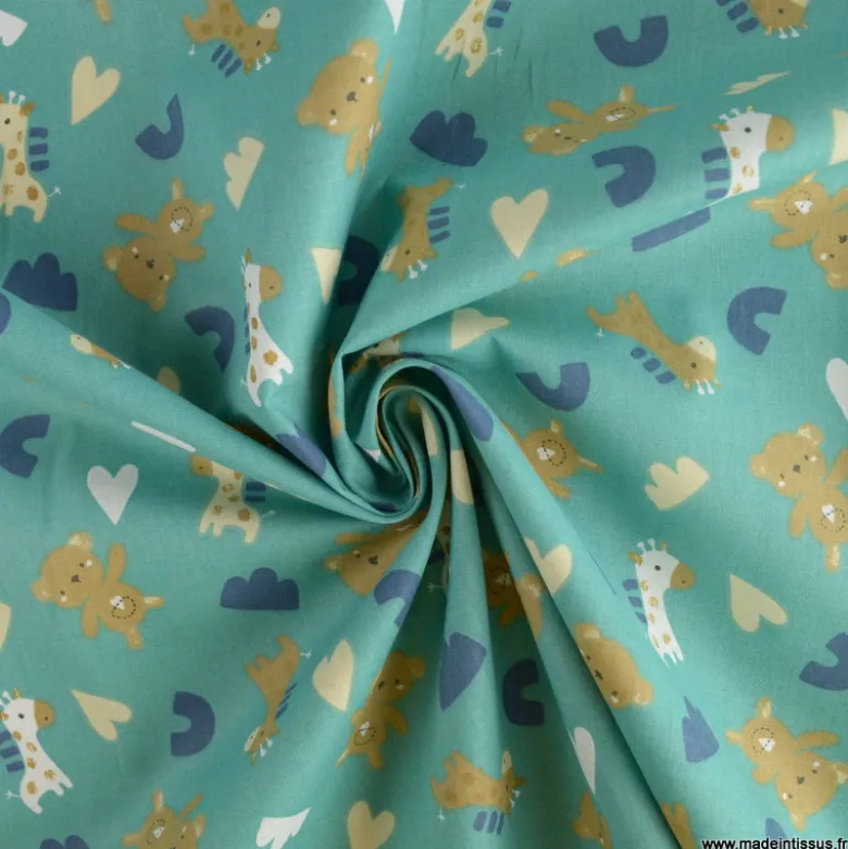 Tissu Coton Zolane motif girafes, coeurs et peluches - OEKO TEX classe 1