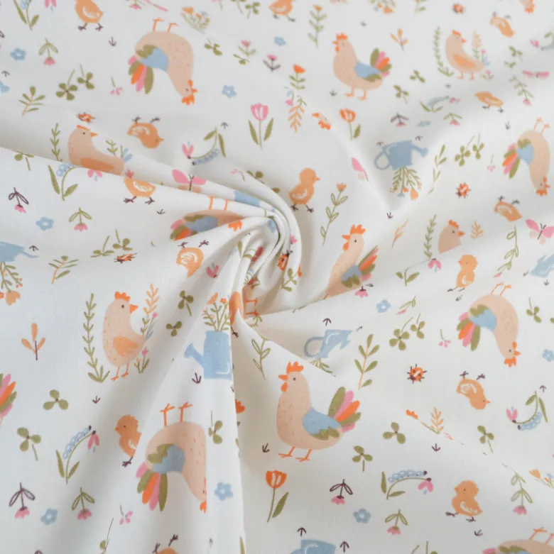 Tissu cretonne coton Cocotte motif poules et fleurs fond écru - OEKO TEX