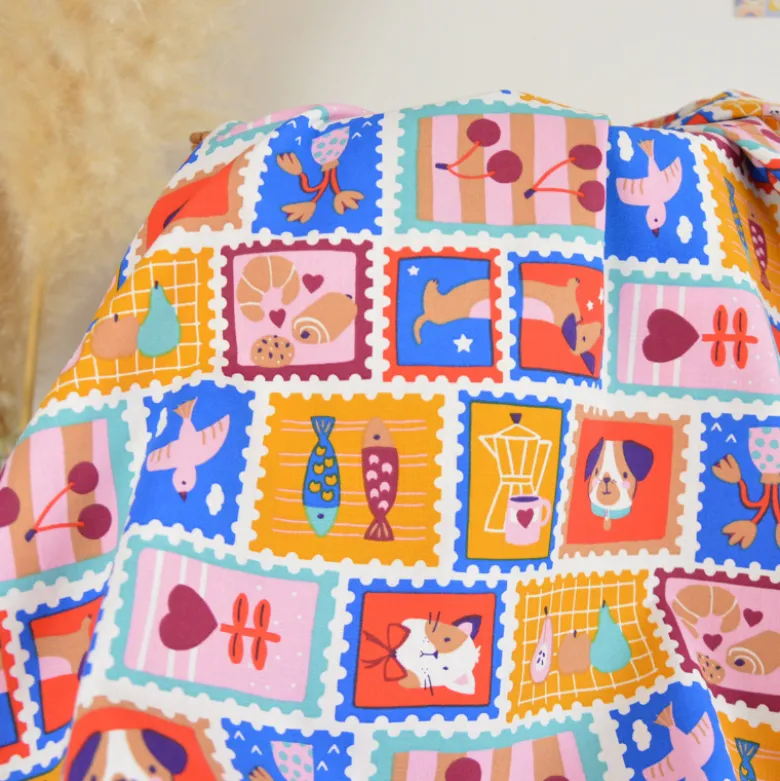 Tissu cretonne coton imprimé timbres animaux – OEKO TEX