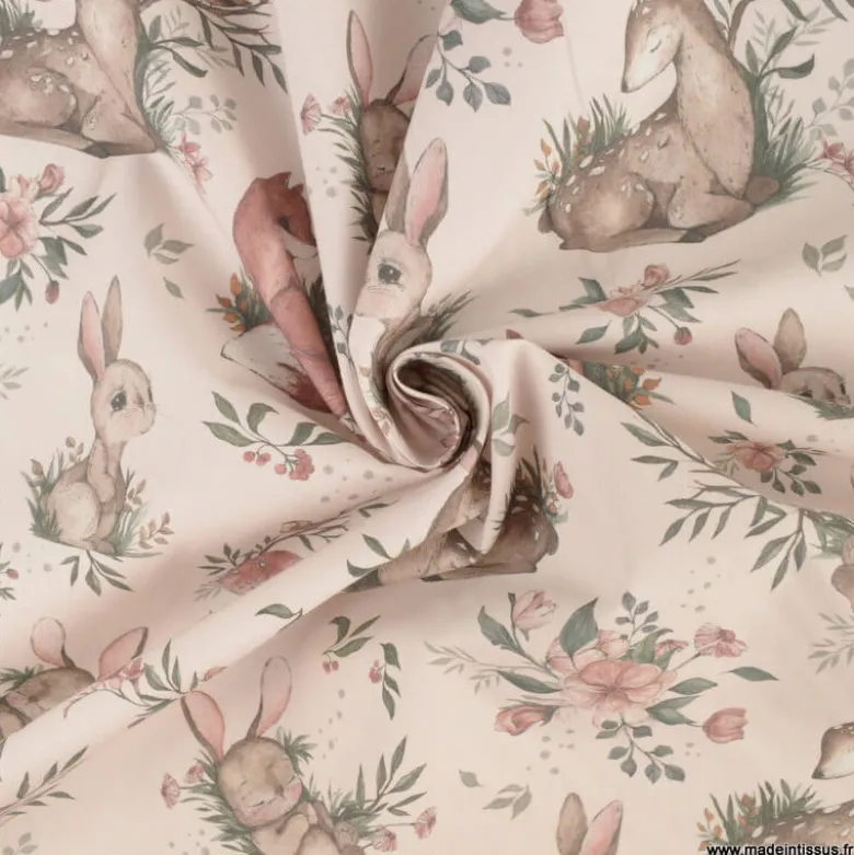 Tissu cretonne coton motif animaux de la foret fond beige