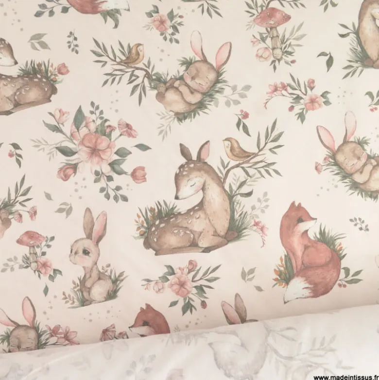 Tissu cretonne coton motif animaux de la foret fond beige