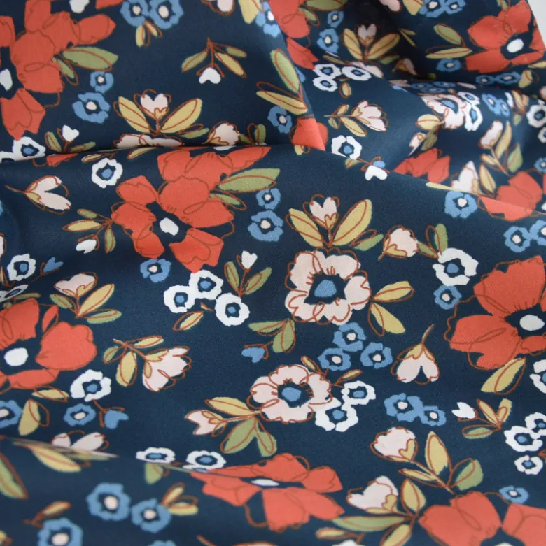 Tissu cretonne coton Odace motif fleurs fond marine – OEKO TEX