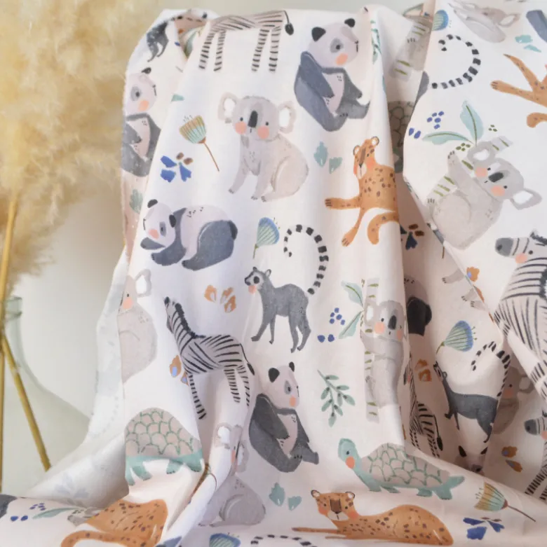 Tissu cretonne coton Ozamis motif animaux de la savane -OEKO TEX